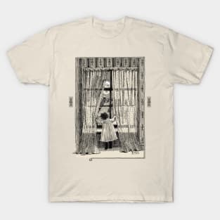 Little girl and the Moon T-Shirt